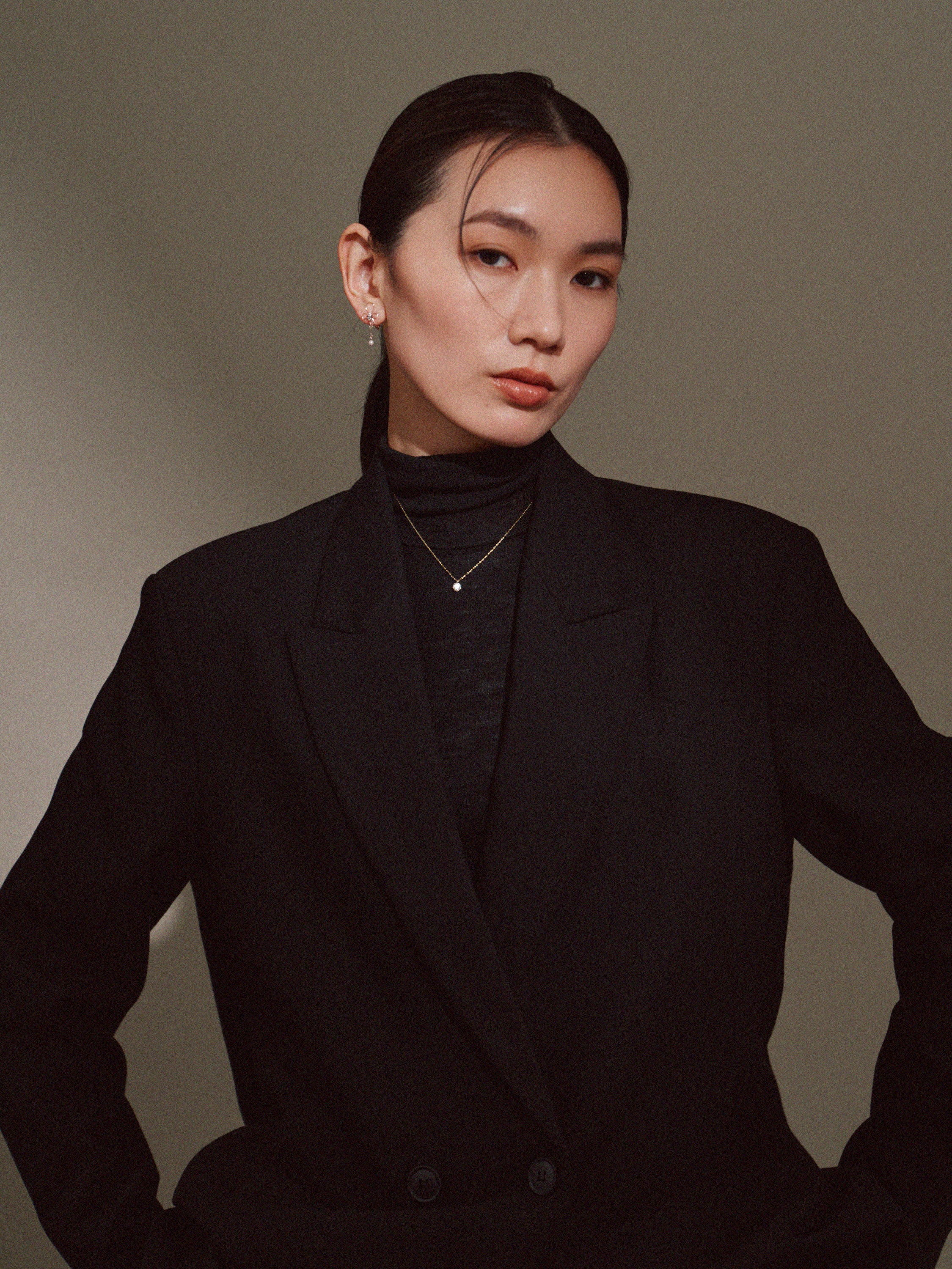 フラワーライクイヤリング