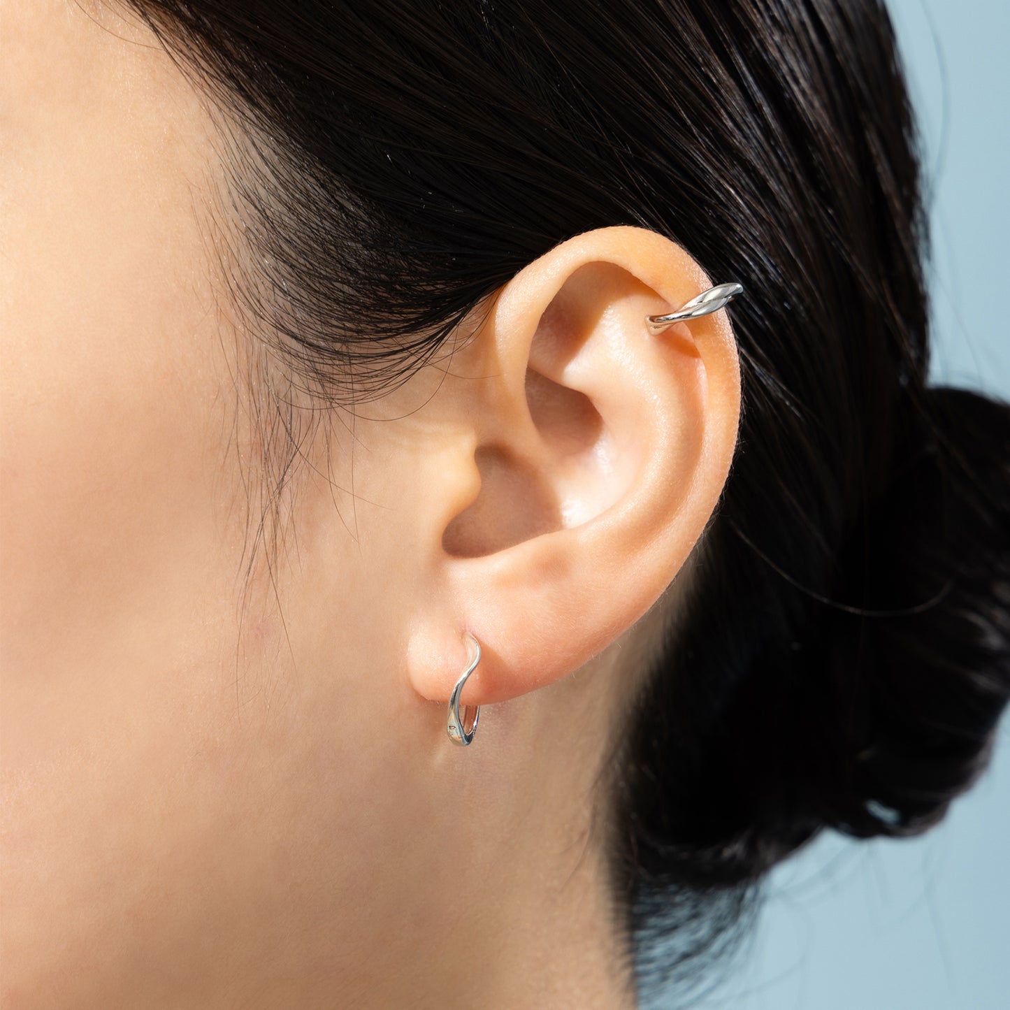 Silver925 アシンメトリーフープピアス