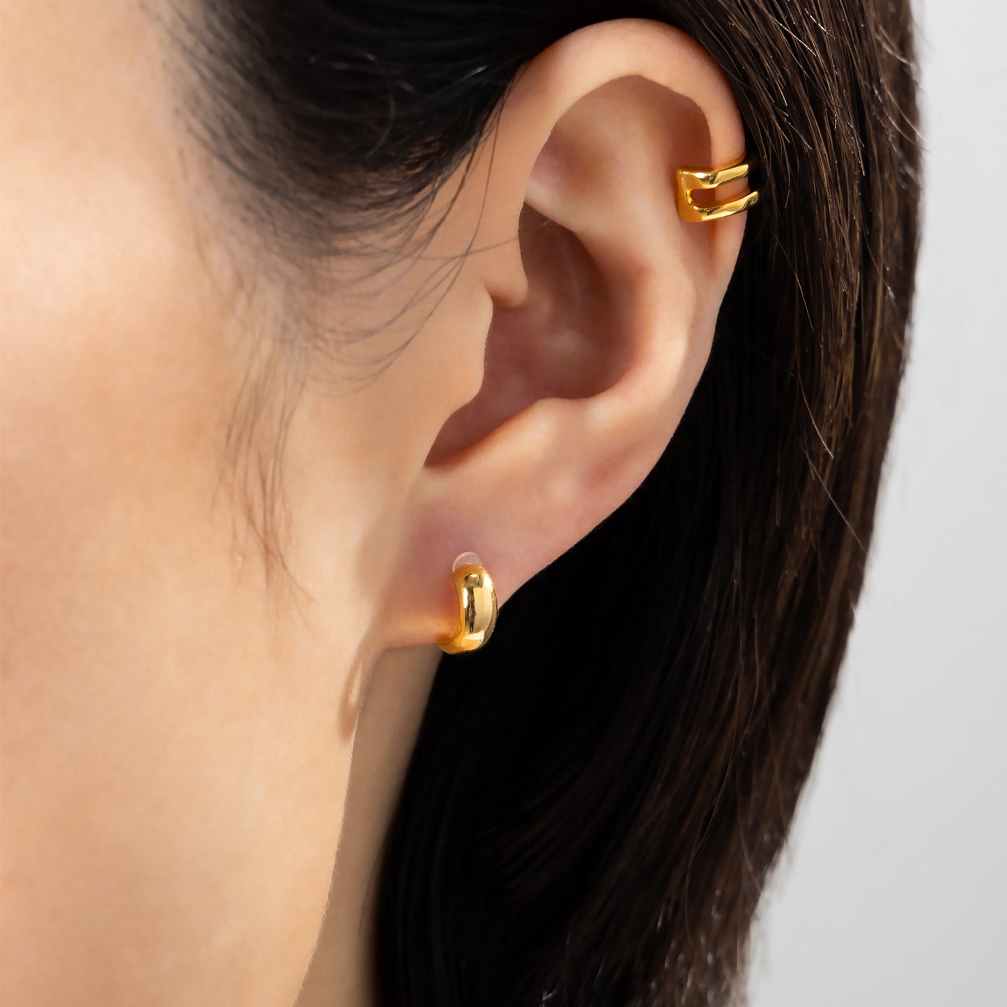 K18post ハーフラウンドピアス