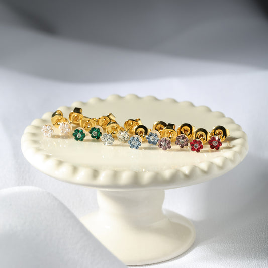 K18post 12カラー バースデープチフラワーピアス