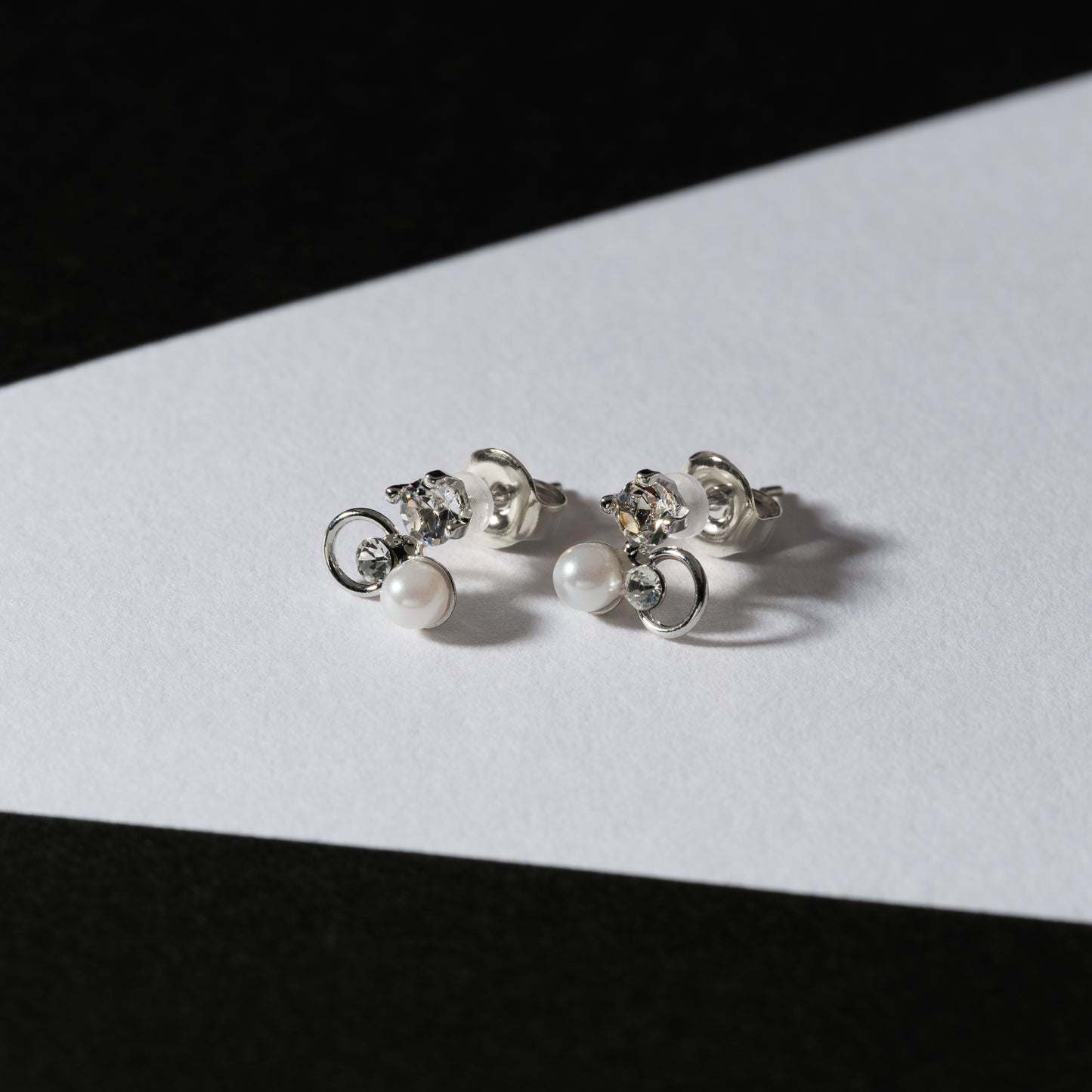 Pt900post パール&ビジューピアス