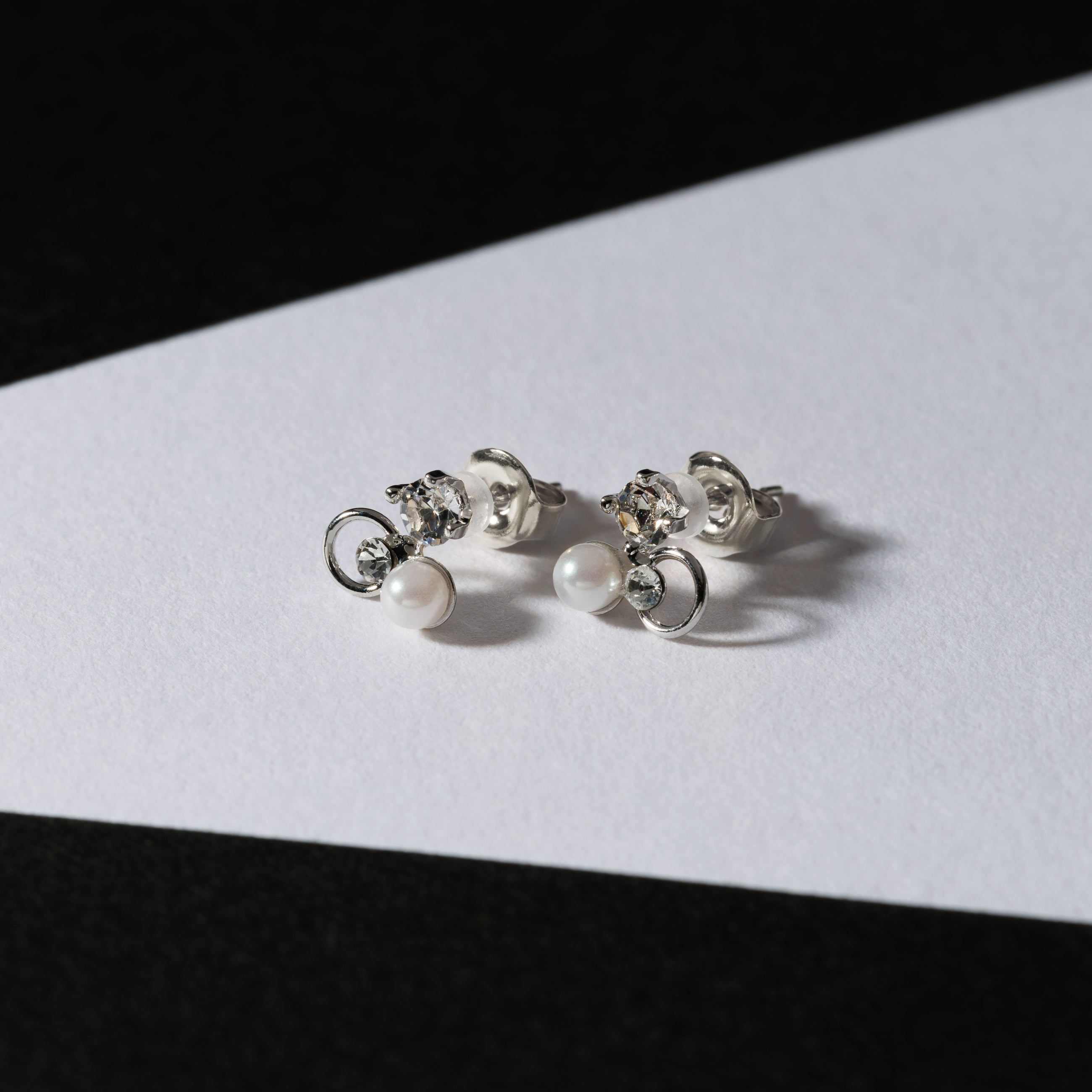 Pt900post パール&ビジューピアス