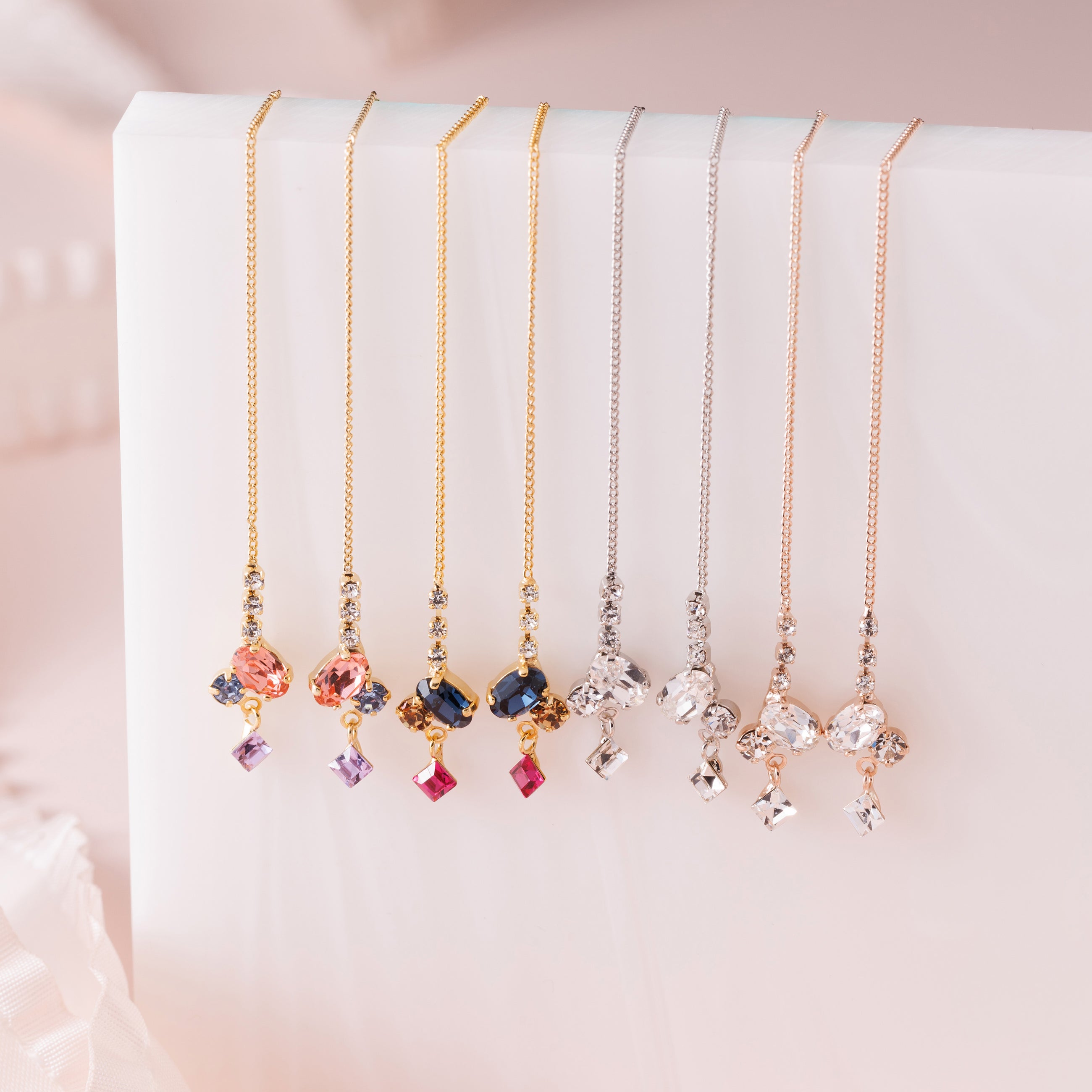 Preciosa Crystal アメリカンピアス