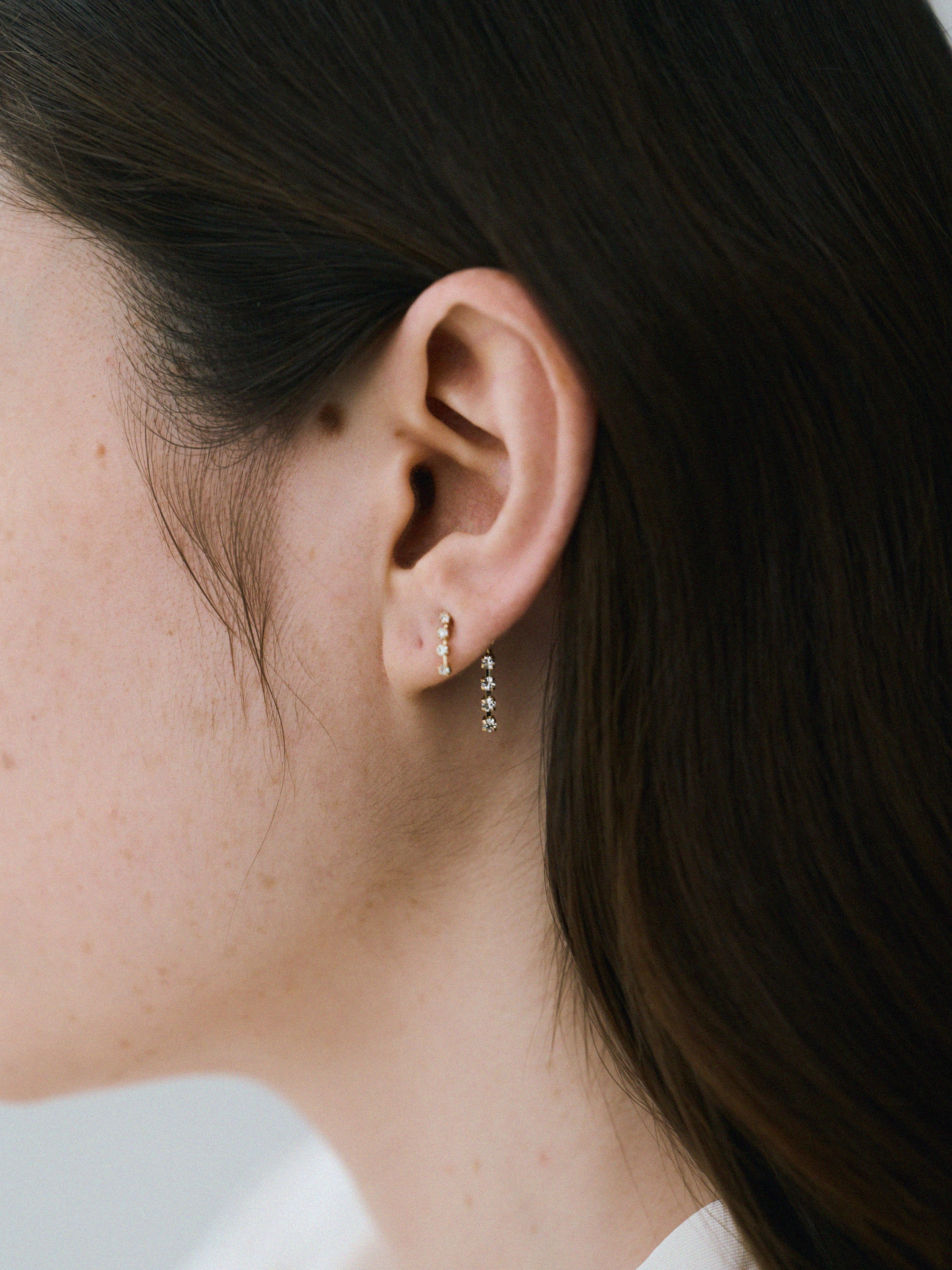 ラインストーンバックキャッチピアス