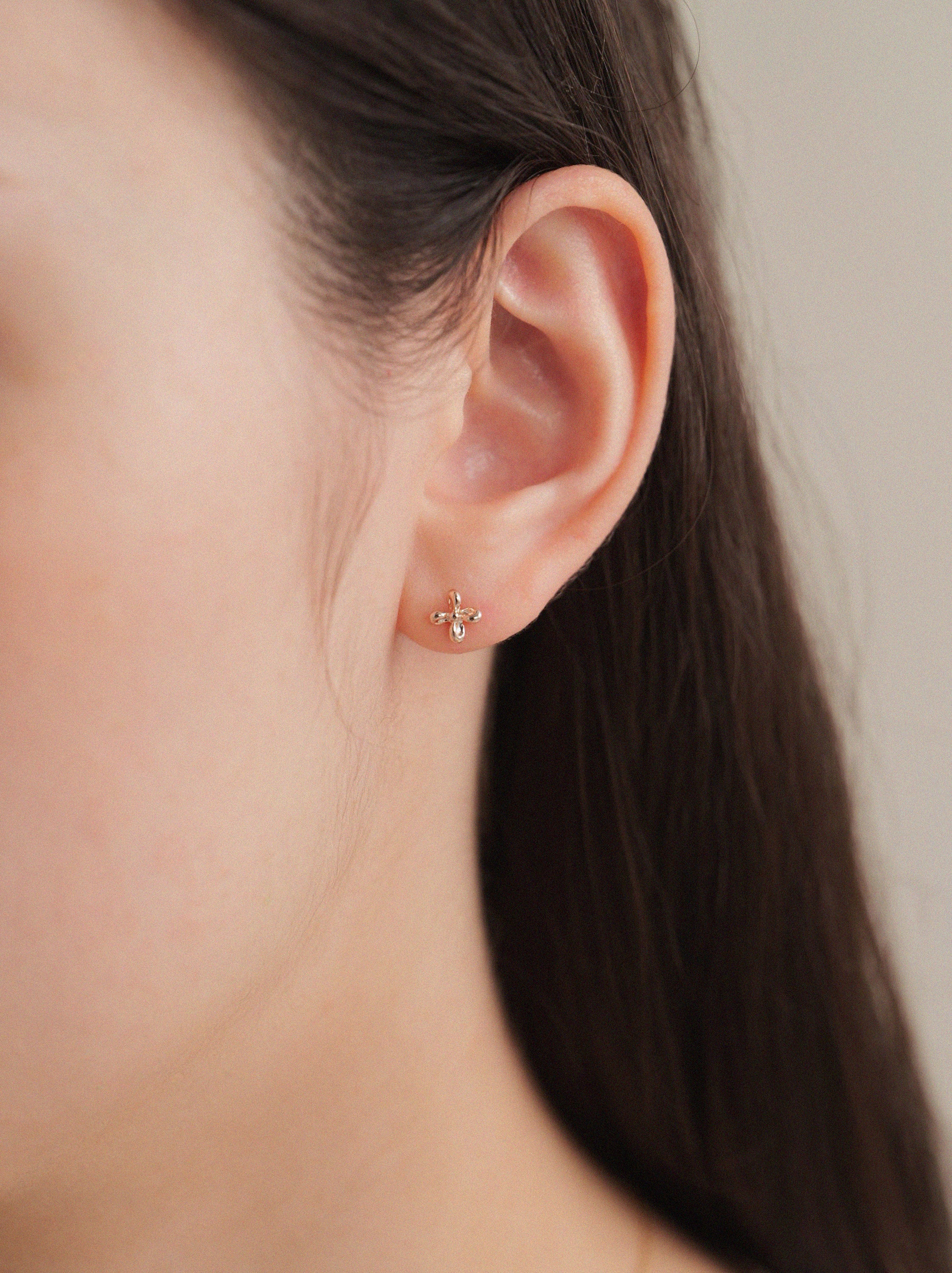 K18post クラフトフラワーピアス