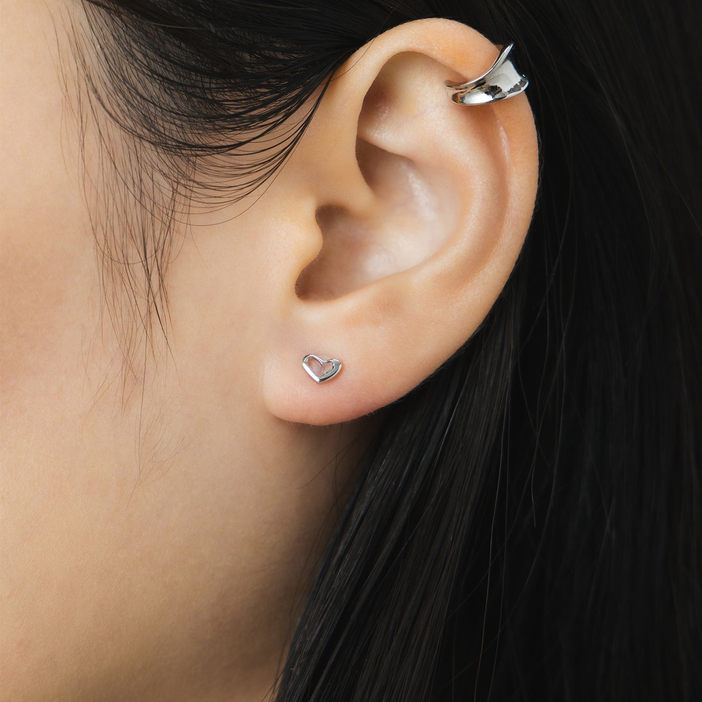 Pt900post オープンハートプチピアス