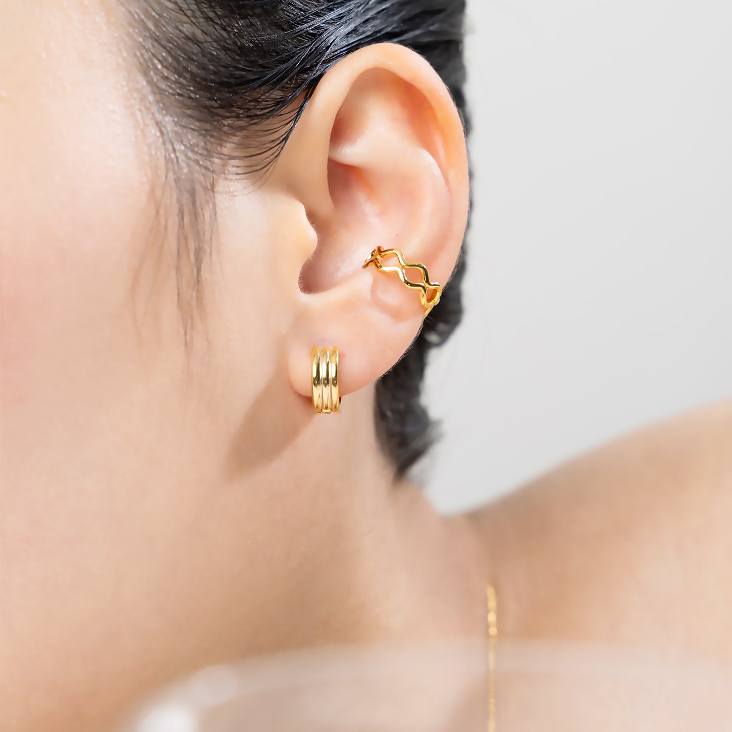 ウェーブクロス イヤーカフ