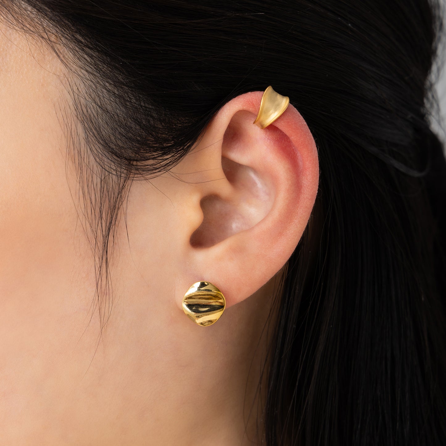 K18post ニュアンスプレートピアス