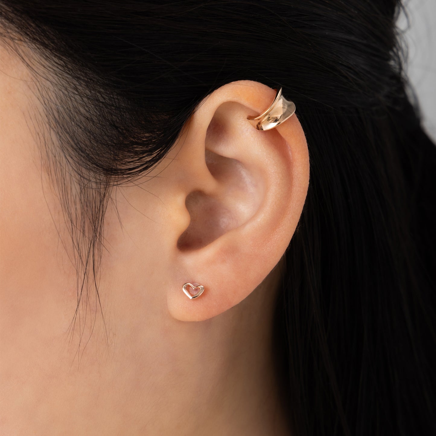 K18post オープンハートプチピアス