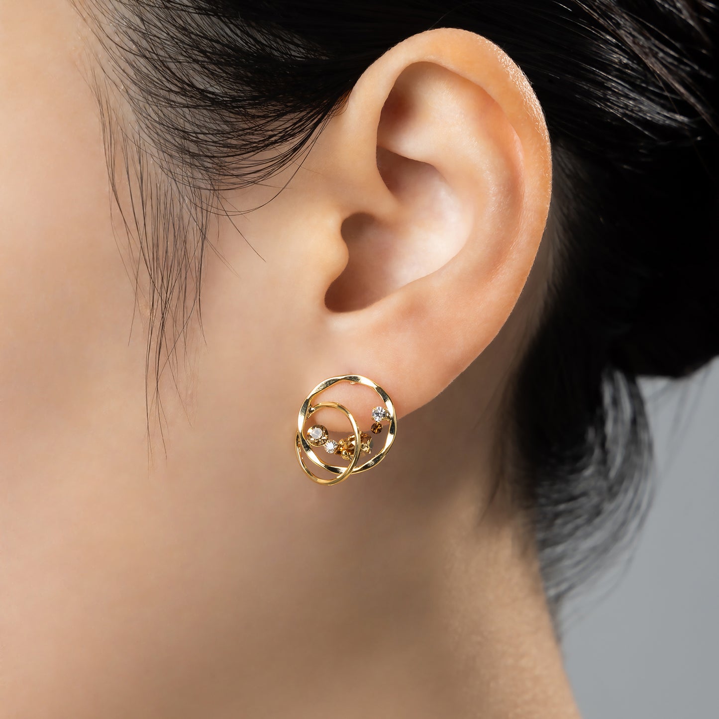 Preciosa Crystal ダブルサークルピアス