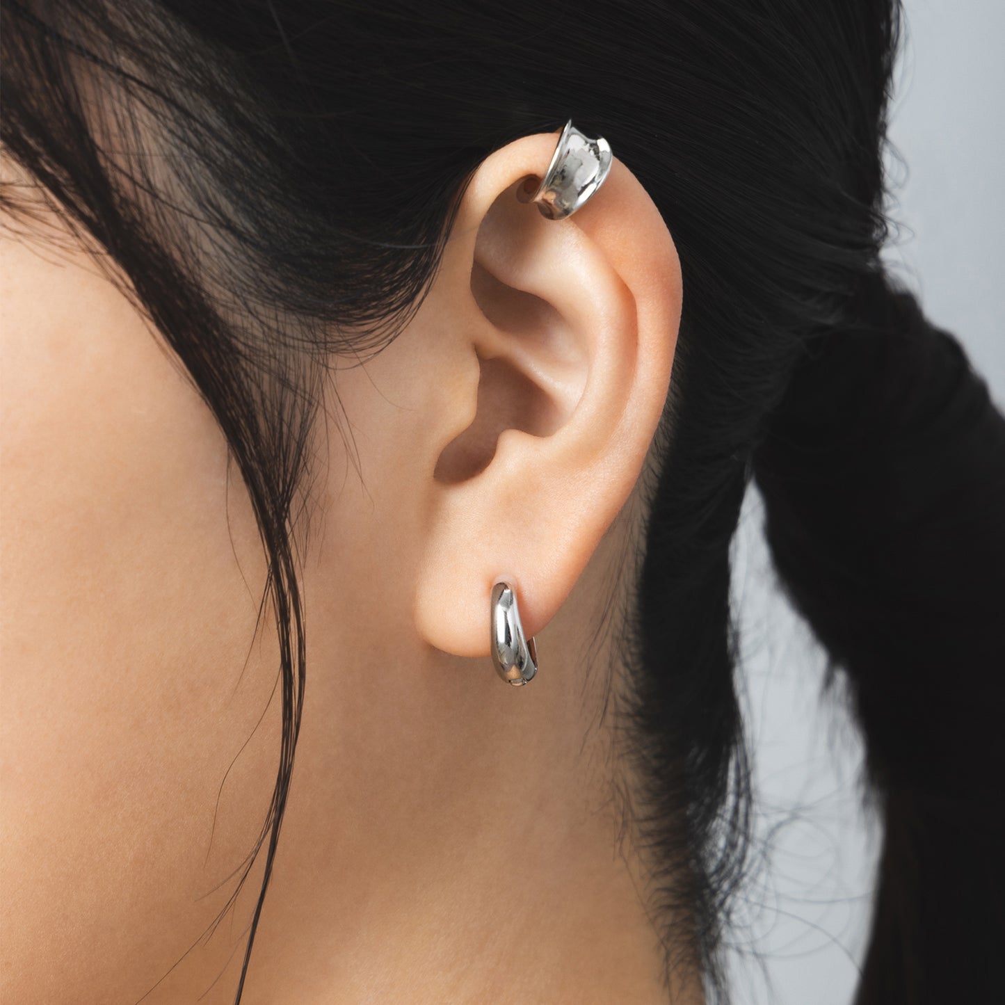 Pt900post ドロップフープピアス ミディアム