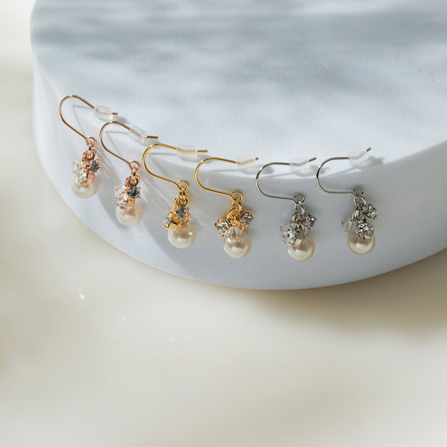 パール&ビジューフックピアス
