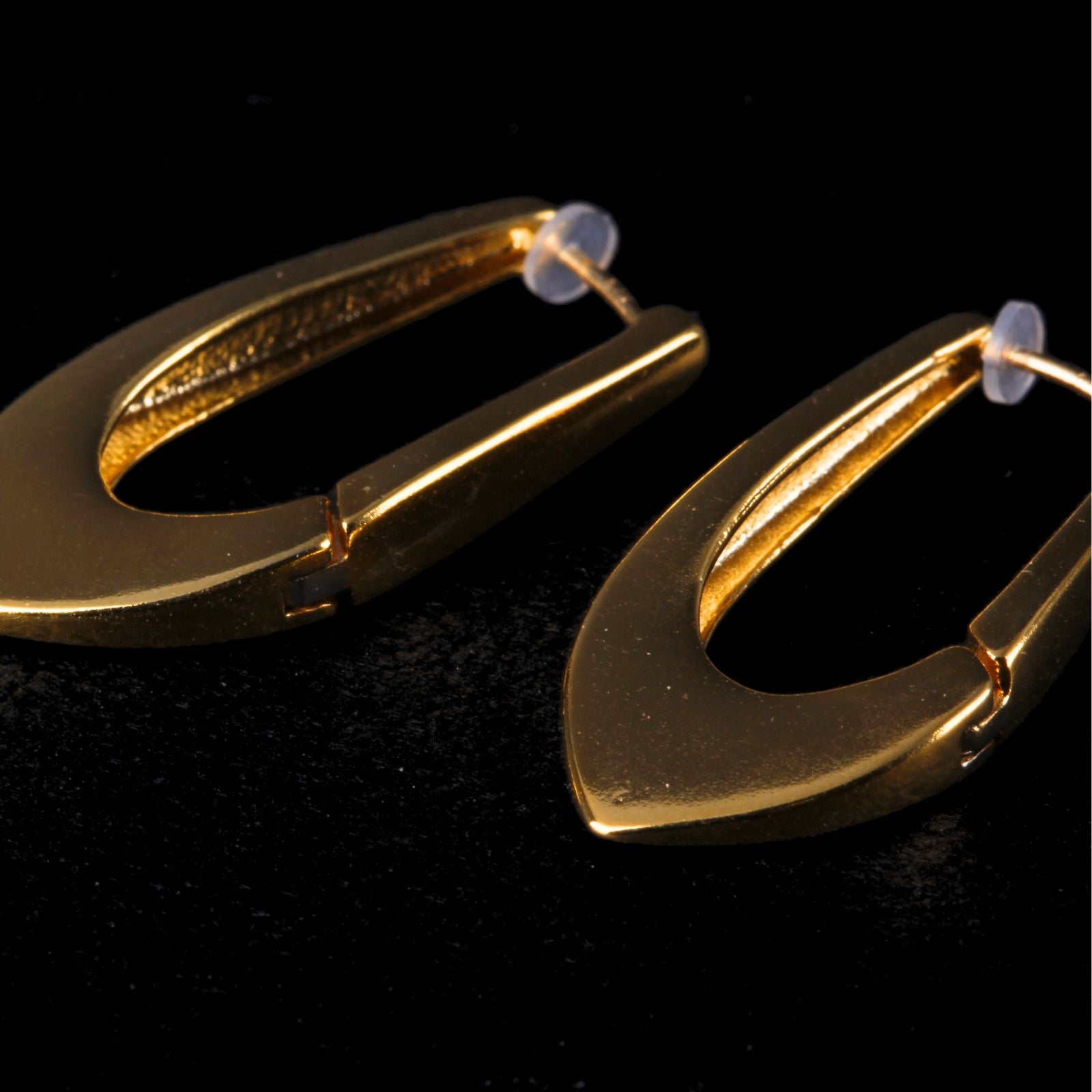 K18post   シェイプフープピアス