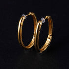 K18post   ドットラインオーバルフープピアス