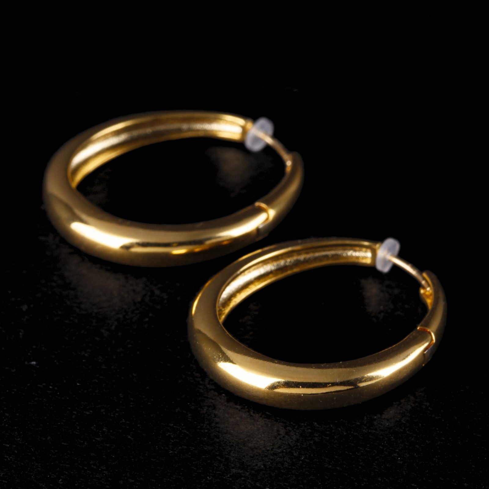 K18post  シンプルオーバルフープピアス