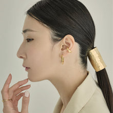 K18post   シェイプフープピアス