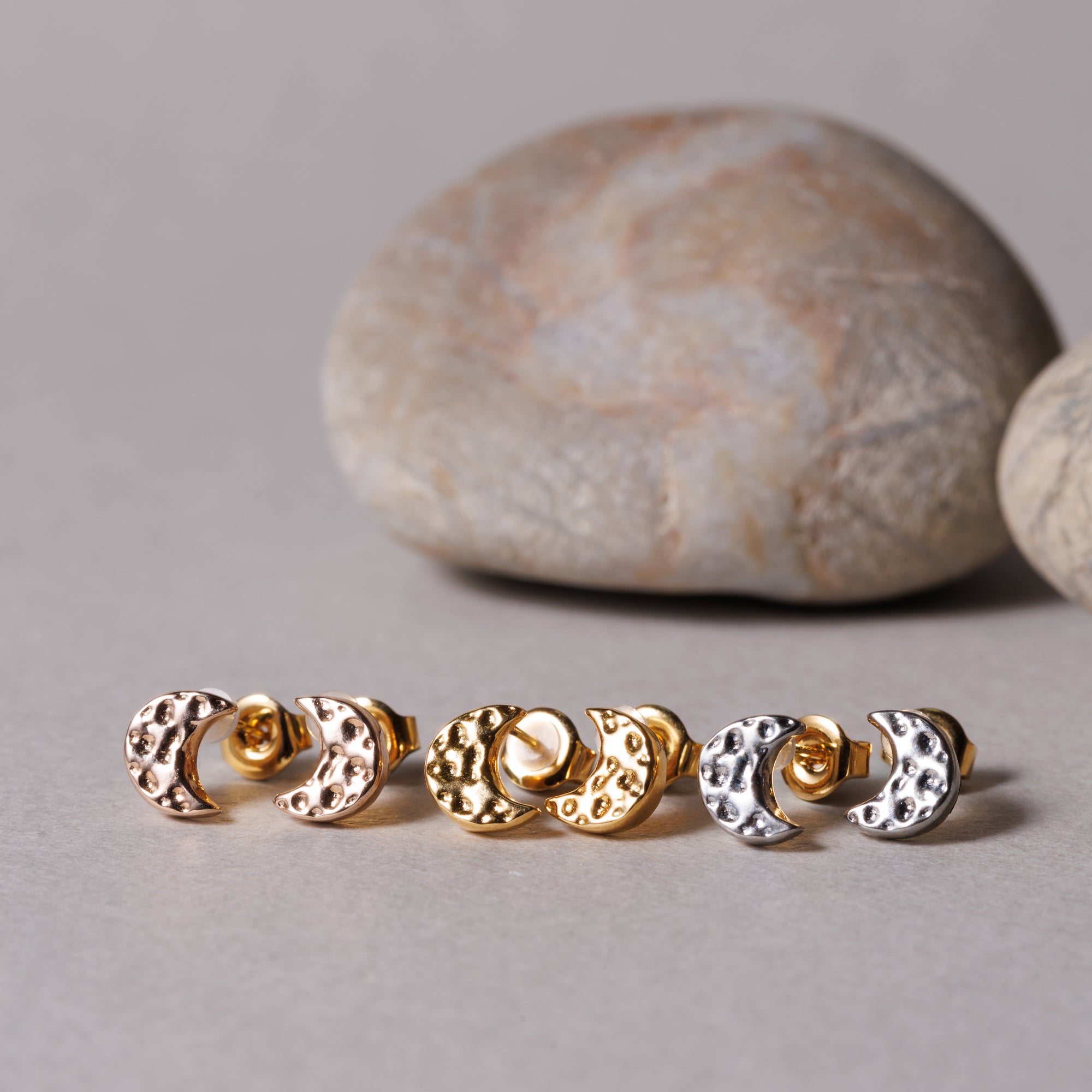 K18post クラフトクレセントピアス