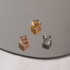 K18post スクエアフレームフープピアス