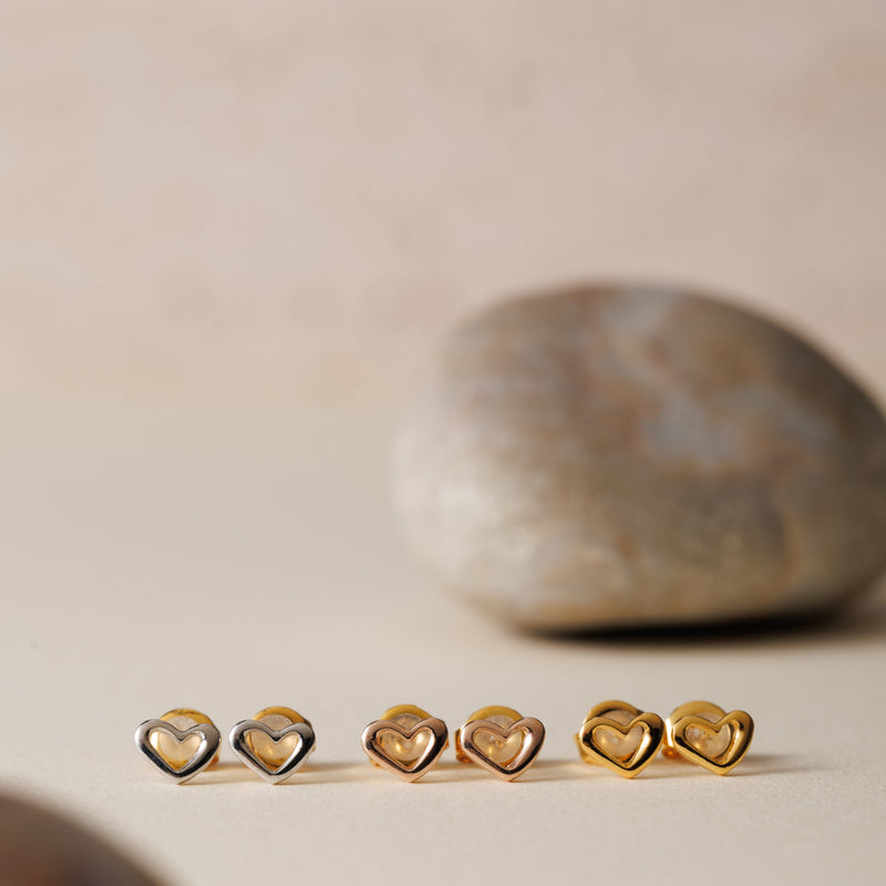 K18post オープンハートプチピアス