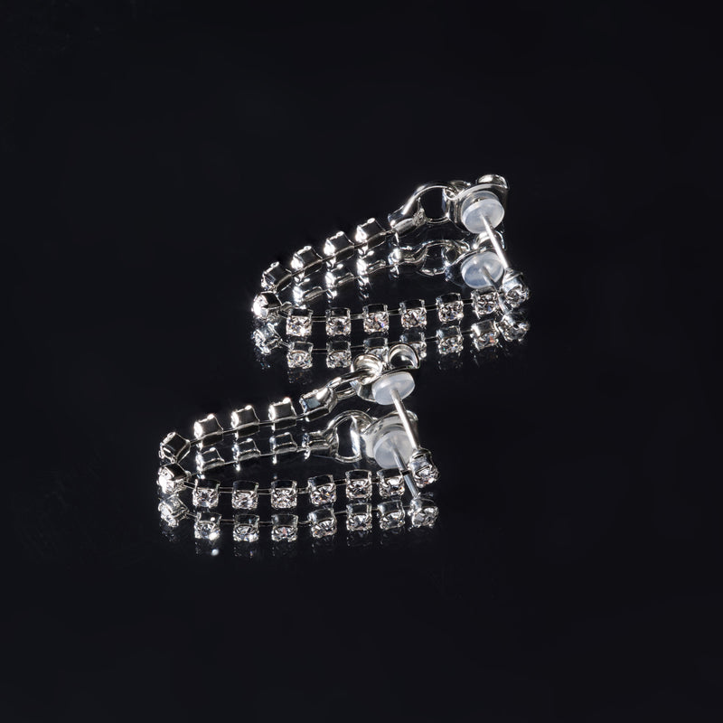 Pt900post ラインストーンフープピアス