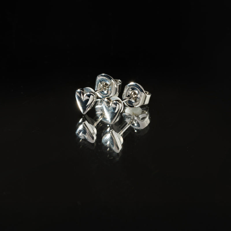 Pt900post プチハートピアス