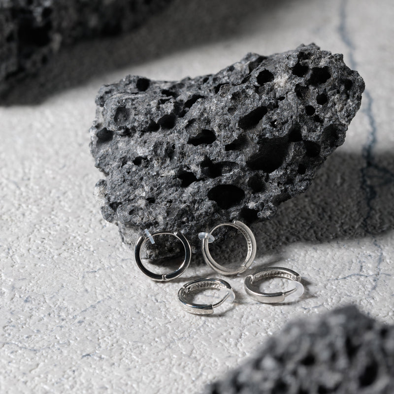 Pt900post プレーンフープピアス スモール