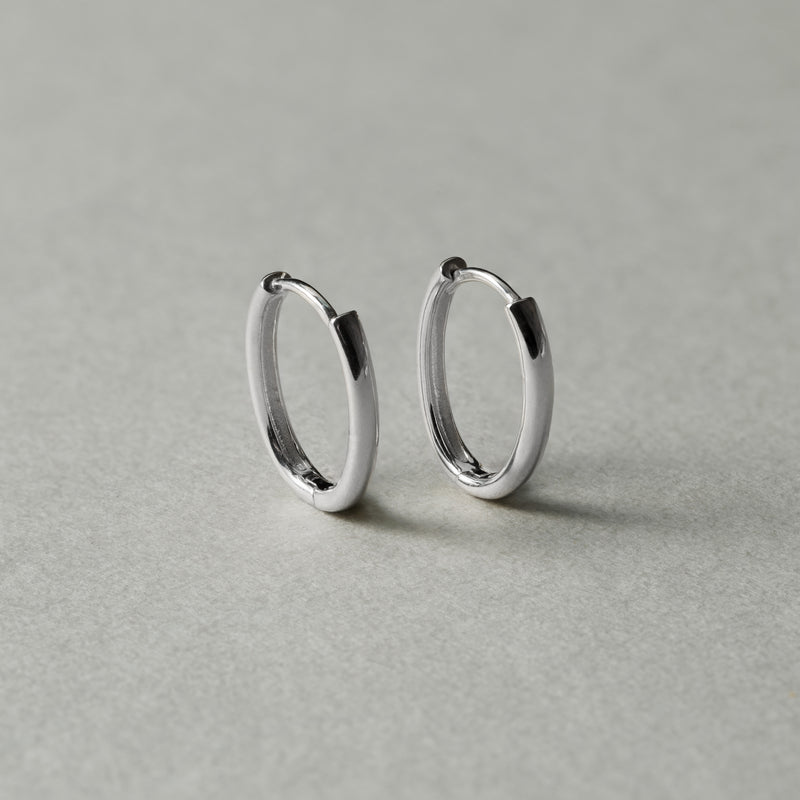 Silver925 オーバルフープピアス