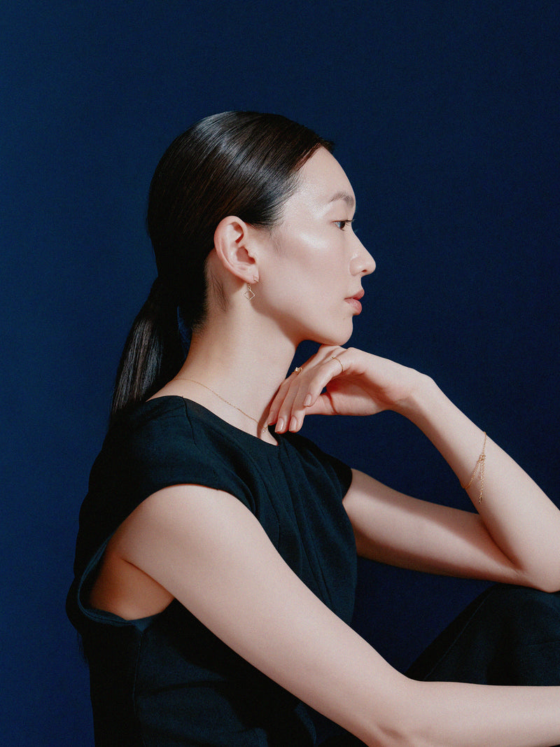 スクエアバックキャッチピアス