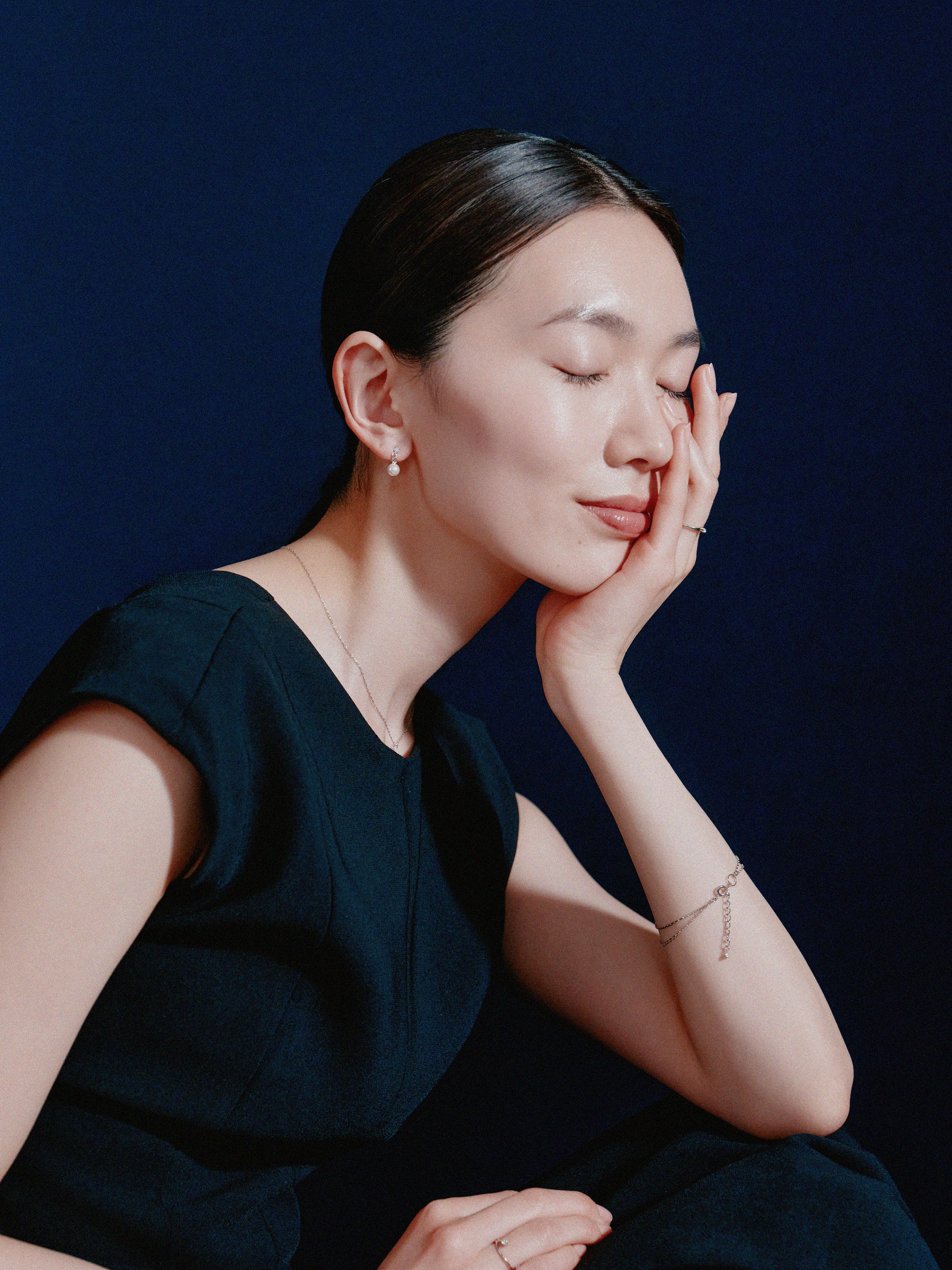 パール＆ビジューピアス