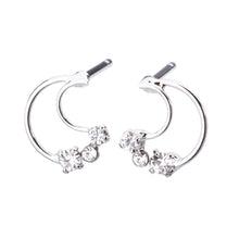 クレセントピアス