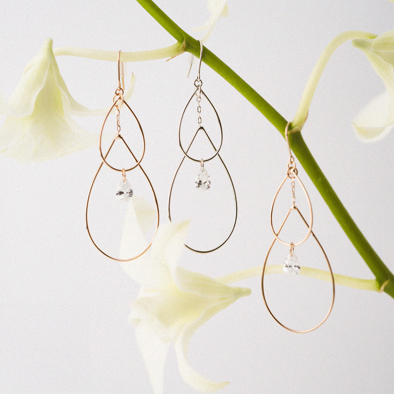 ドロップ＆キュービックピアス