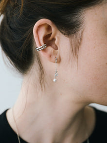 パール＆パヴェボールピアス