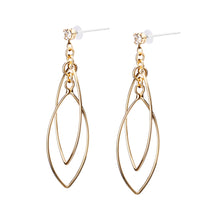 Pt900post マーキスフレームピアス