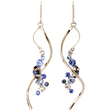 Preciosa Crystals アシンメトリーフックピアス