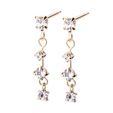 クリスタルビジューピアス