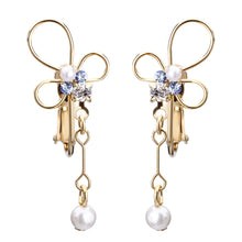 フラワーライクイヤリング