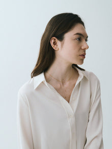 K18post イニシャルピアス