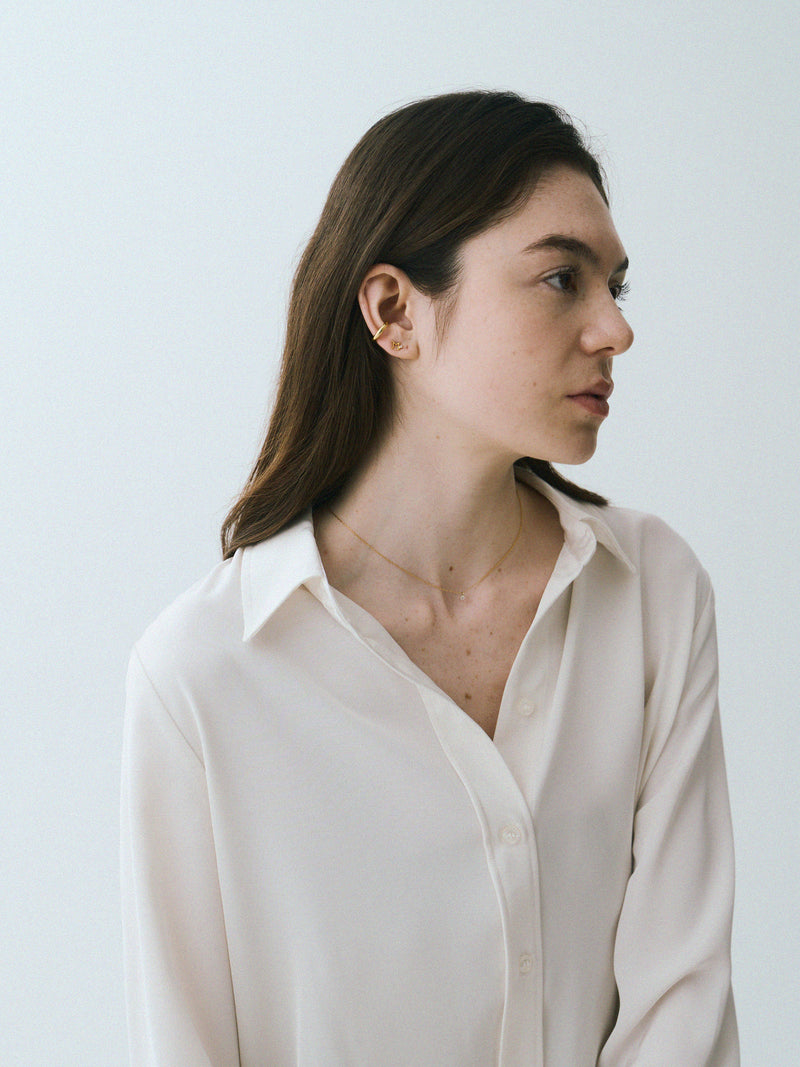 K18post イニシャルピアス