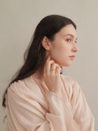 K18post テクスチャーフープピアス