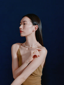 K18post ロンデルボールフープピアス