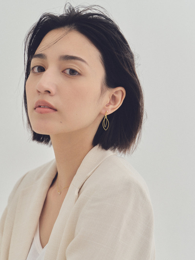 K18post マーキスフレームピアス