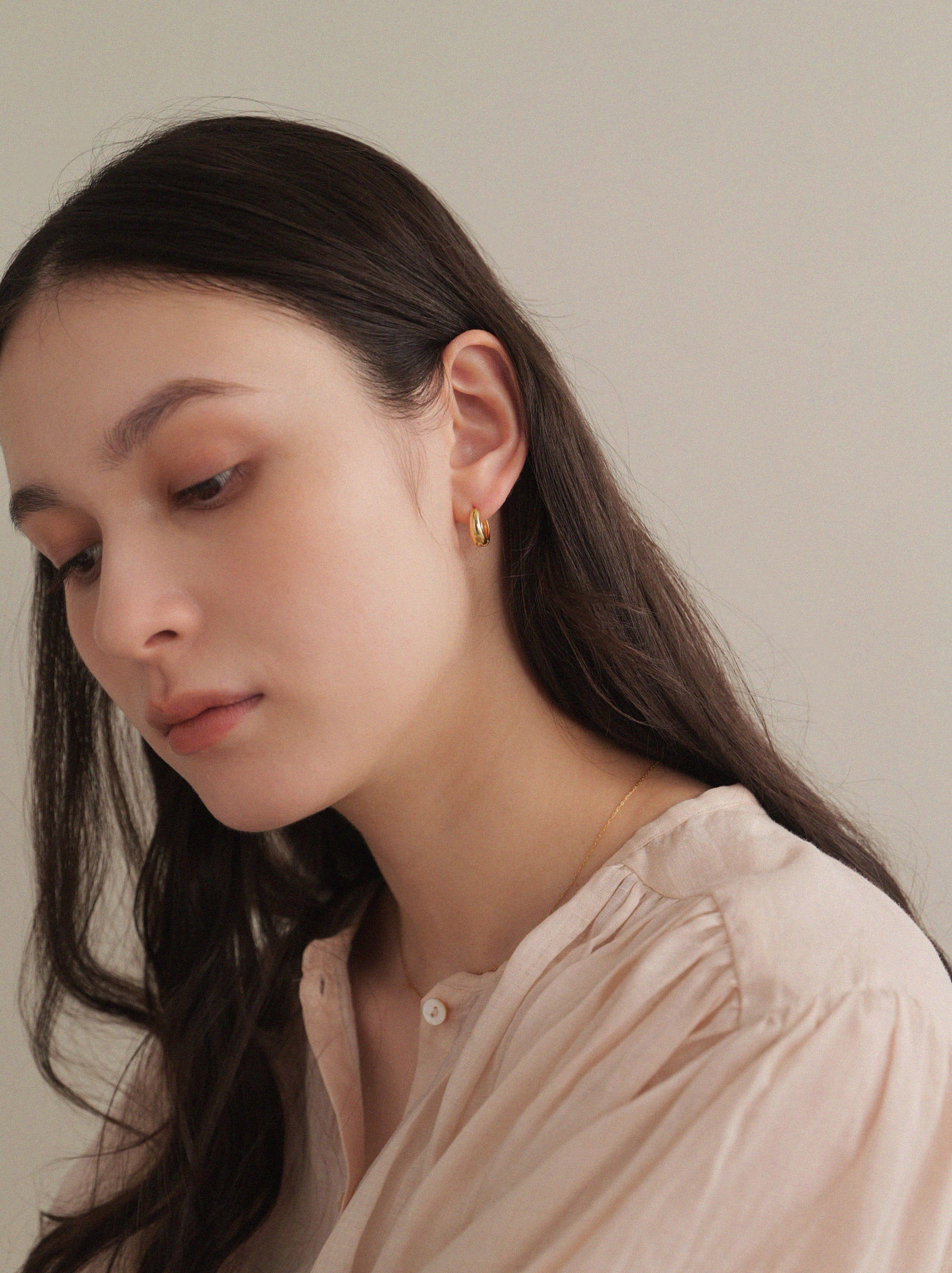 K18post ドロップフープピアス ミディアム