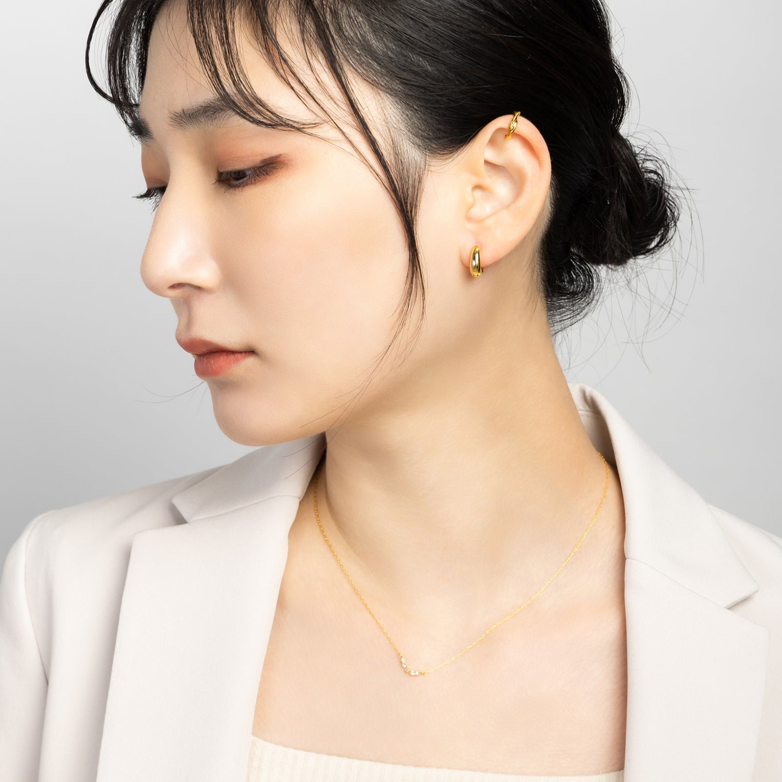 K18post ドロップフープピアス ミディアム – LOKUMI