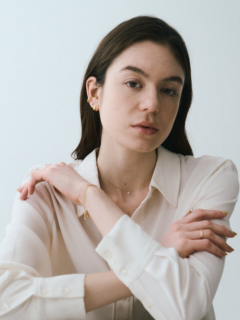 Pt900post スクエアフープピアス