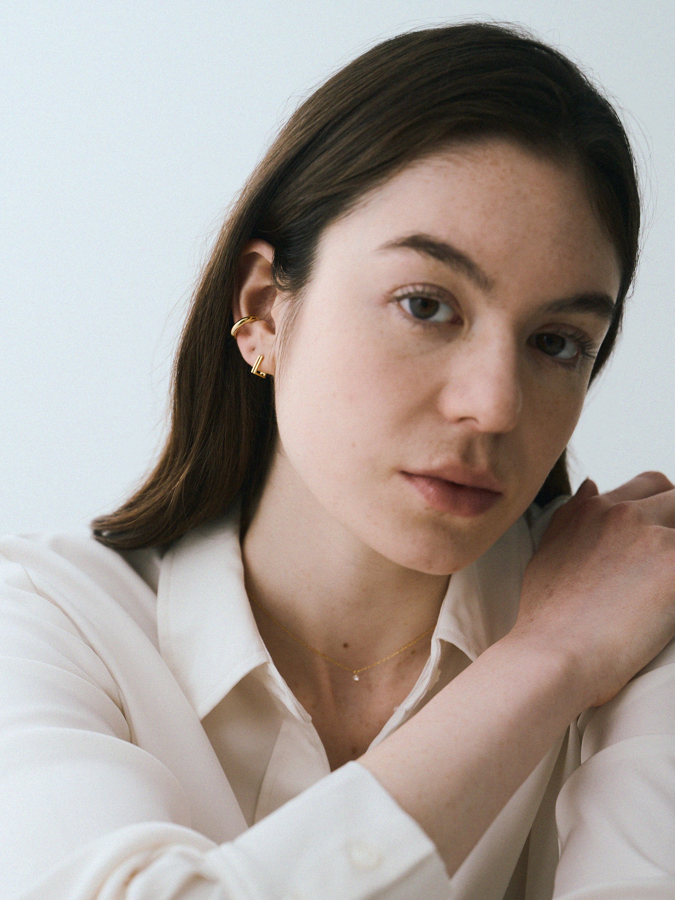 Pt900post スクエアフープピアス