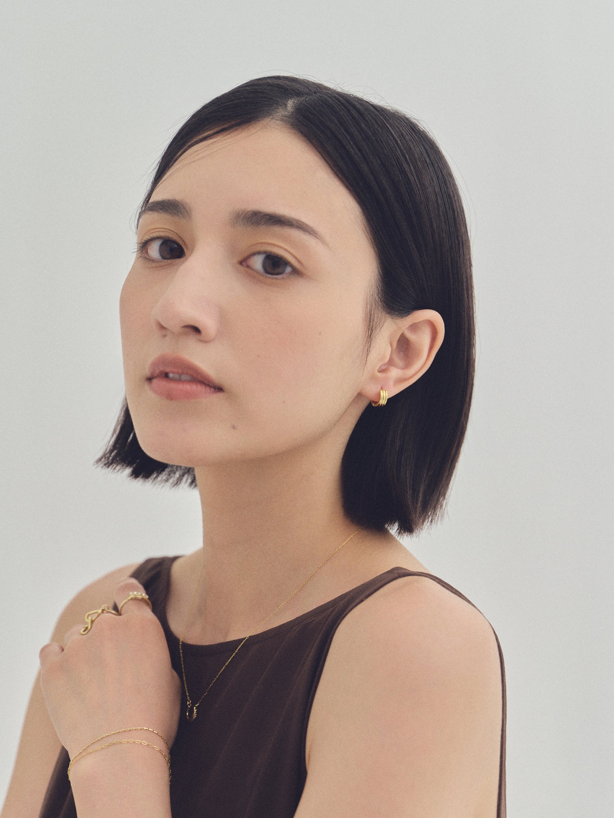 K18post テクスチャーフープピアス