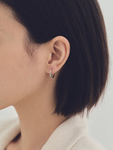 K18post カッティングフープピアス