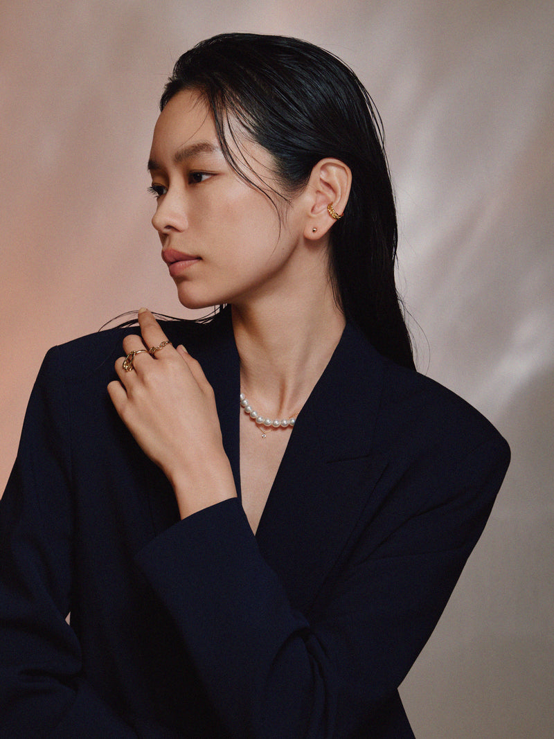 K18post ピラミッドピアス