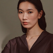 K18post アンティークライクピアス