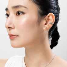 Pt900post スパークルピアス